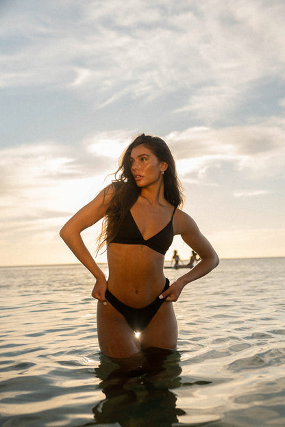 Tops | Brisa - Negro